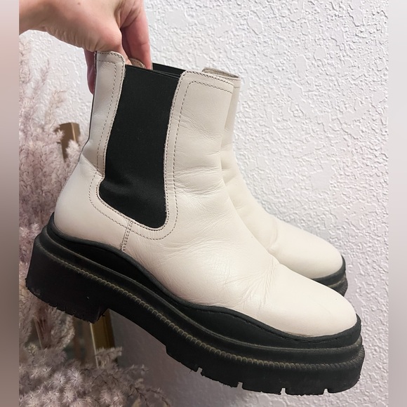 Free People Monroe White Chelsea Boots size 39 - Picture 2 of 9